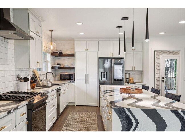Building Photo - 6540 Navaho Trail