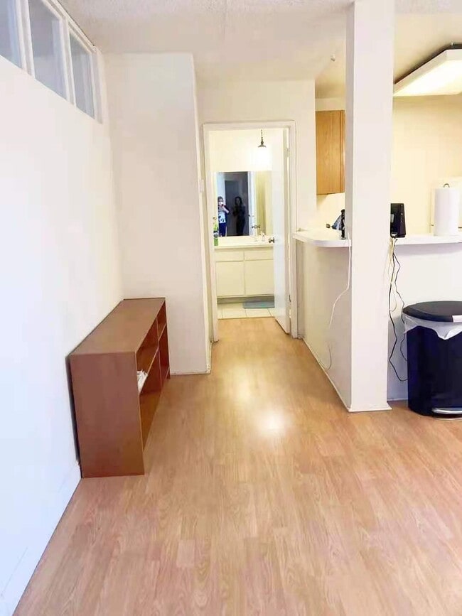 Building Photo - 11701 Texas Ave