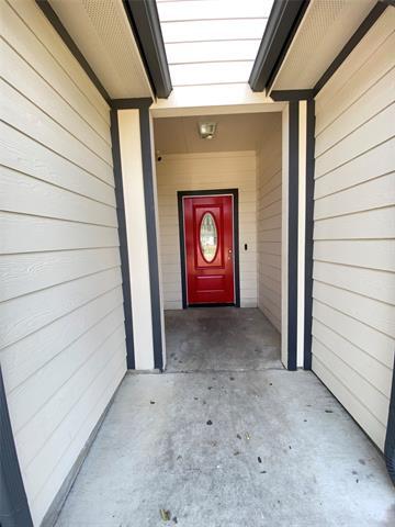 Building Photo - 5509 Wellesley Ave