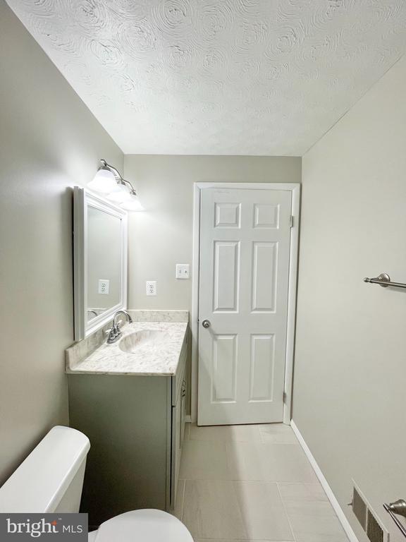 Building Photo - 1602 Harvest Green Ct