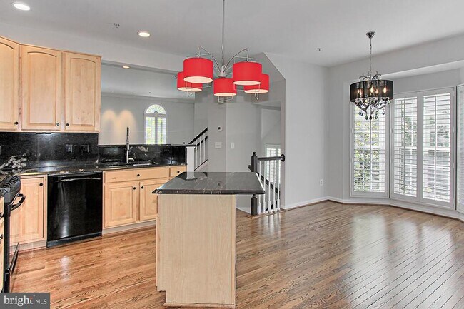 Building Photo - 5120 Grimm Dr