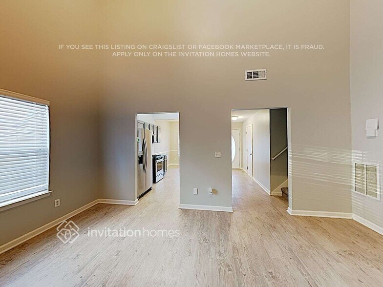 Building Photo - 2530 Thunder Basin Way