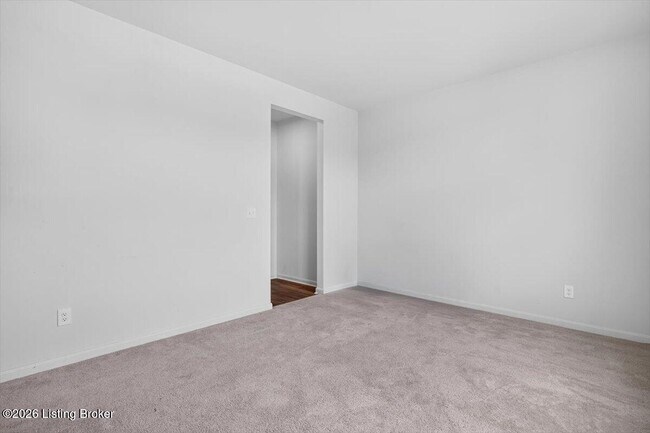 Building Photo - 1034 Dry Run Ct