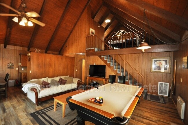 Building Photo - 20415 Pine Mountain Dr