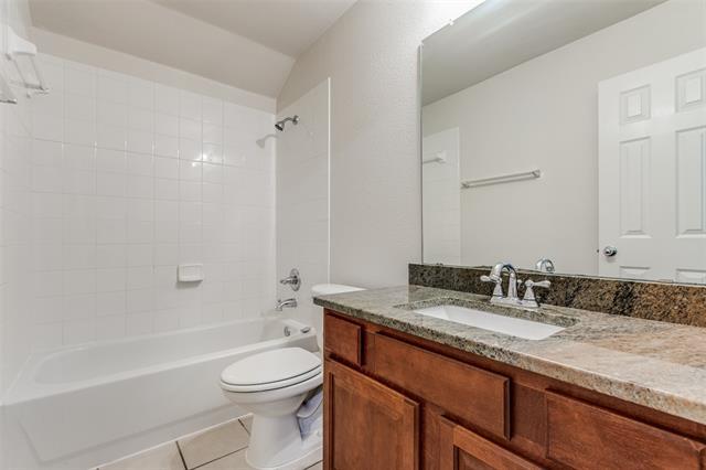 Building Photo - 2008 Webb Dr