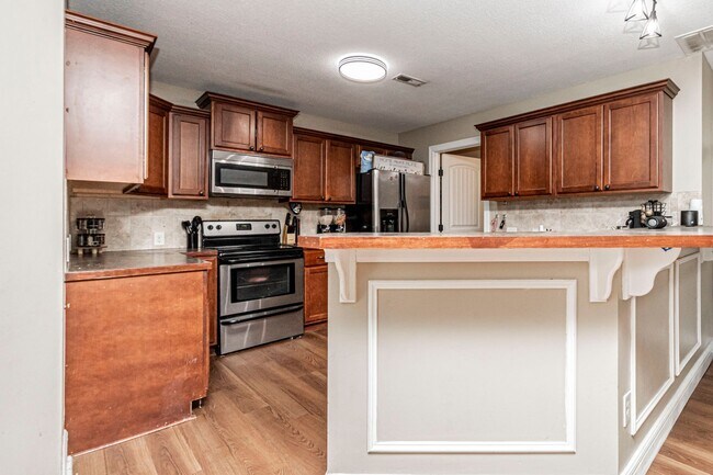 Building Photo - Please View 3D Virtual Walk-Through Before Scheduling a Showing