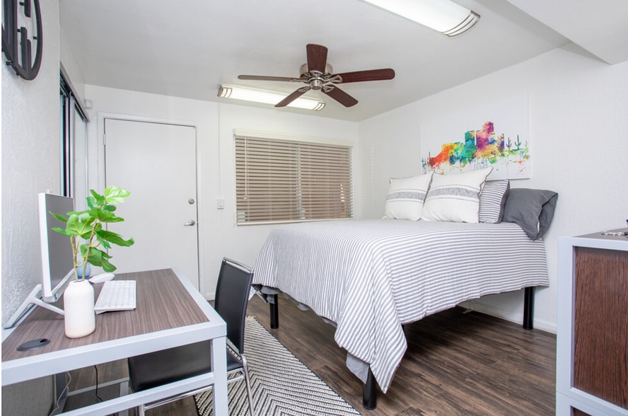 Building Photo - The U at Park - Near The U of A