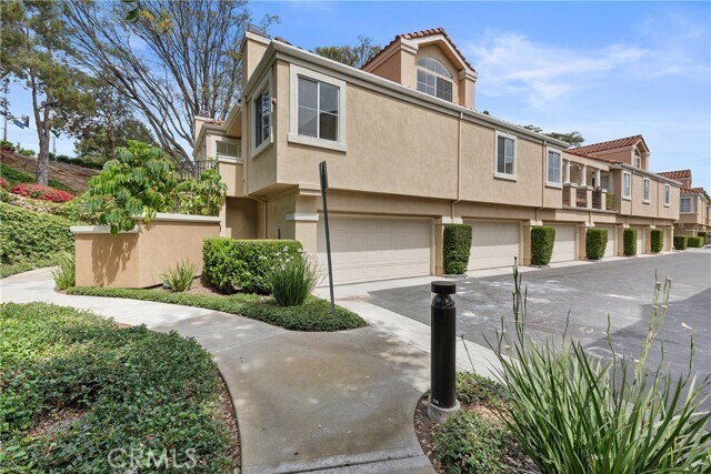 Building Photo - 1 Overture Ln