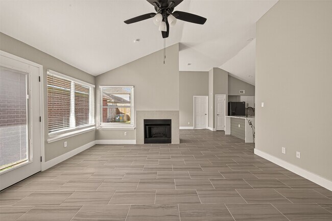 Building Photo - 6619 Misty Dale Dr