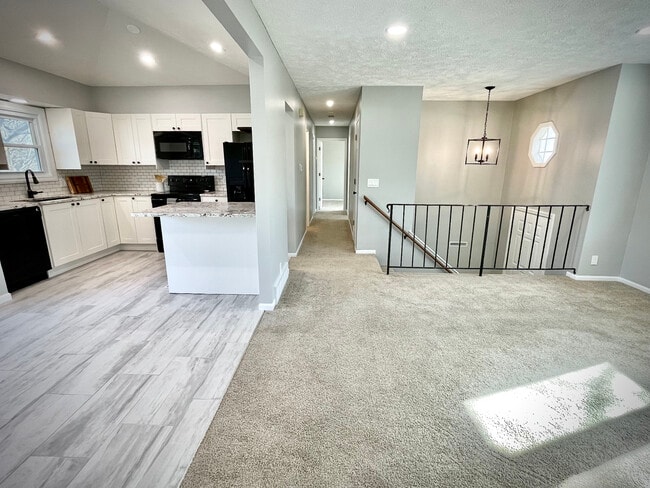 Building Photo - 7507 S 147th St