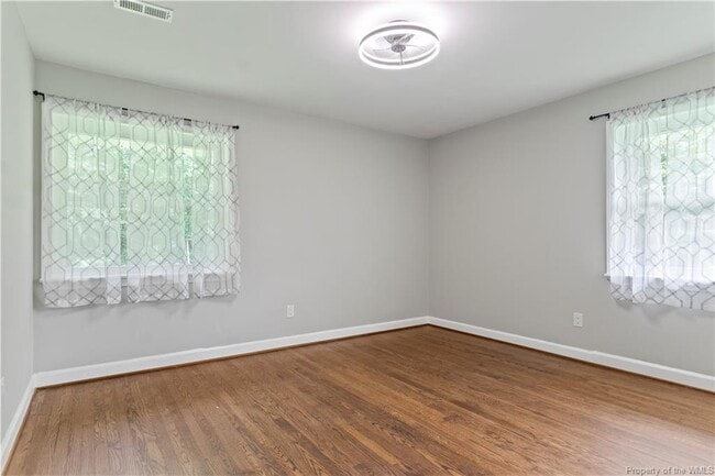 Building Photo - 20 Atkins Ln