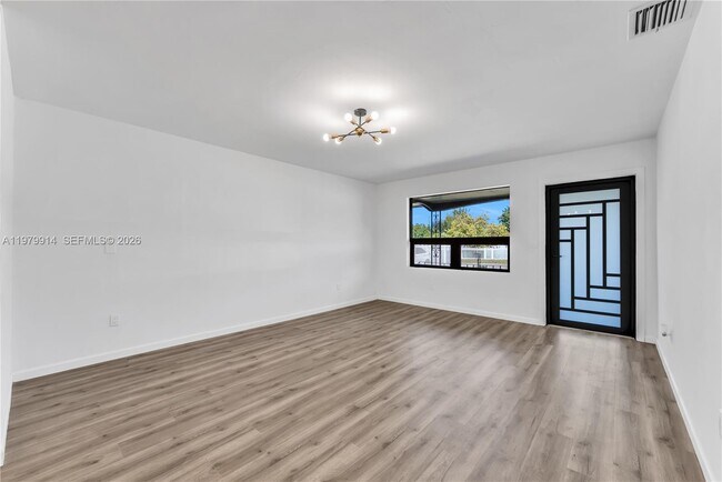 Building Photo - 3040 NW 96th St