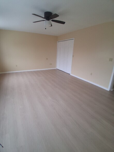 Building Photo - 51 Grant Ave