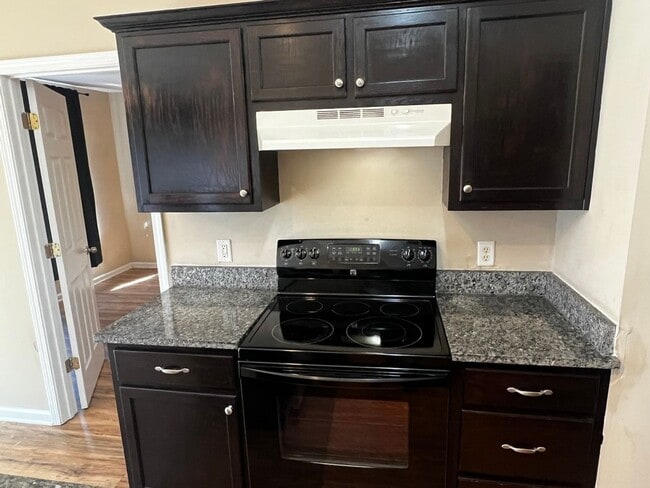 Building Photo - 3BR/2BA Home near Kingsland Elementary School