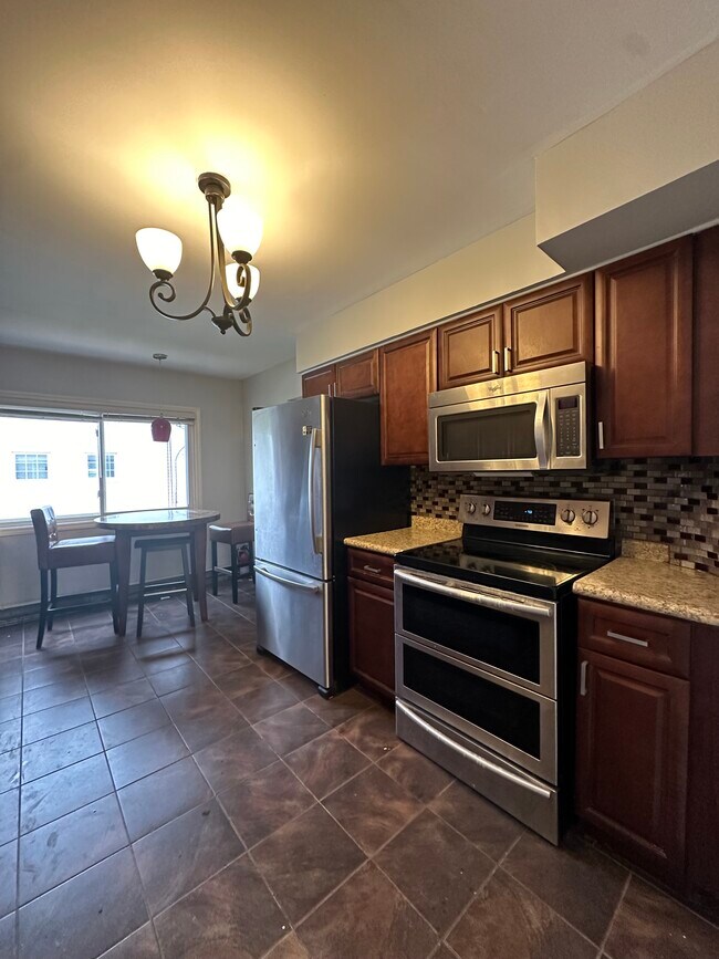 Building Photo - 3666 Illona Ln