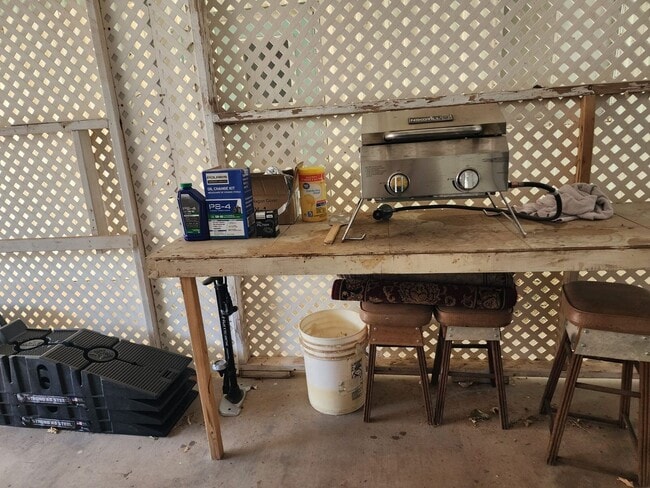 Building Photo - PARKER, AZ WINTER RENTAL - Furnished Home ...