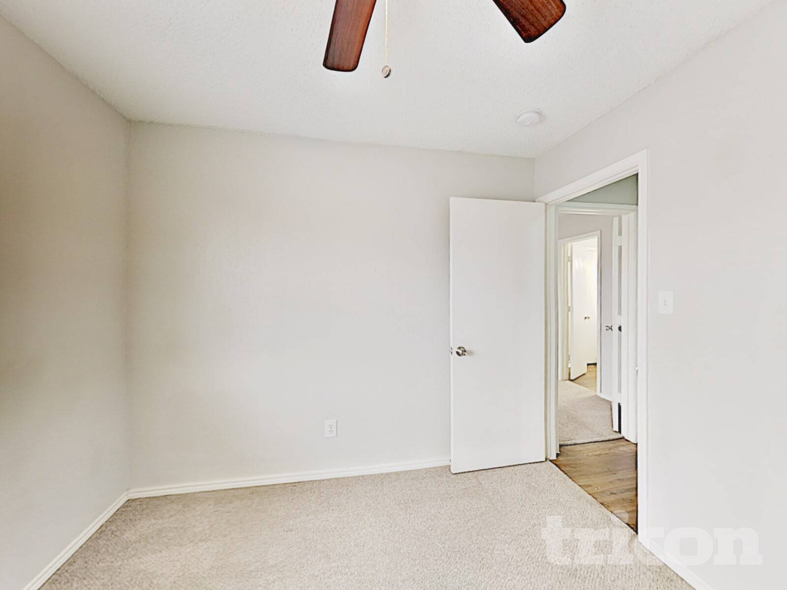 Building Photo - 7032 Rovato Dr