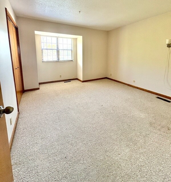Building Photo - 2311 Galen Dr