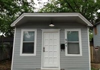 Building Photo - Cozy 2 Bed, 2 Bath Home in Vibrant Old East Dallas