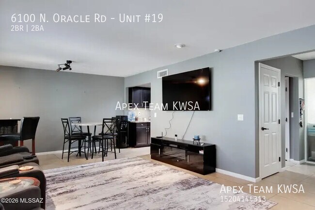 Building Photo - 6100 N Oracle Rd