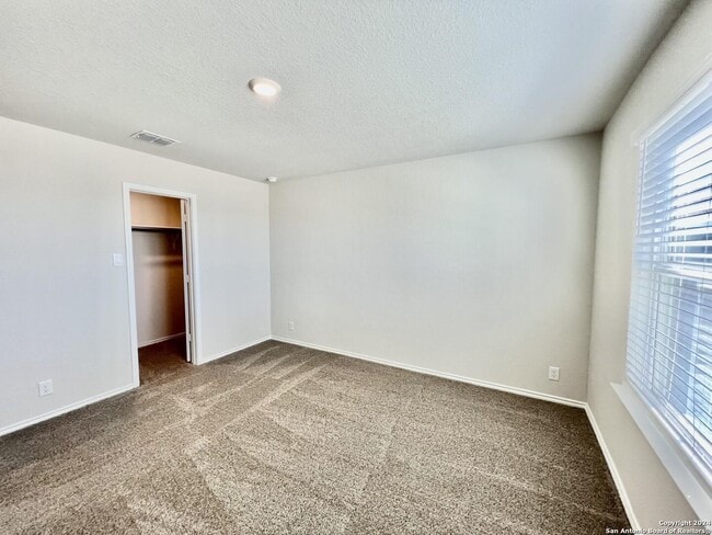 Building Photo - 13806 Vly Patch