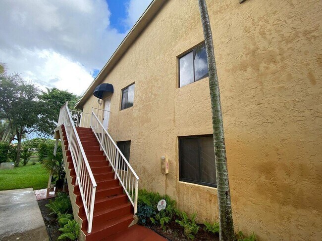 Primary Photo - 6013 10th Ave N