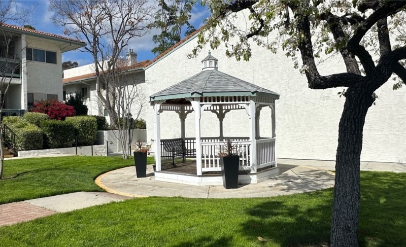 Building Photo - 4748 Park Granada