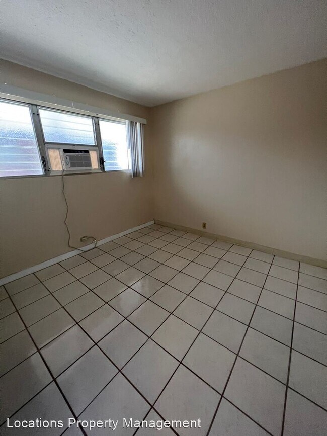 Building Photo - 3 br, 2 bath House - 827 Ala Lilikoi Stree...