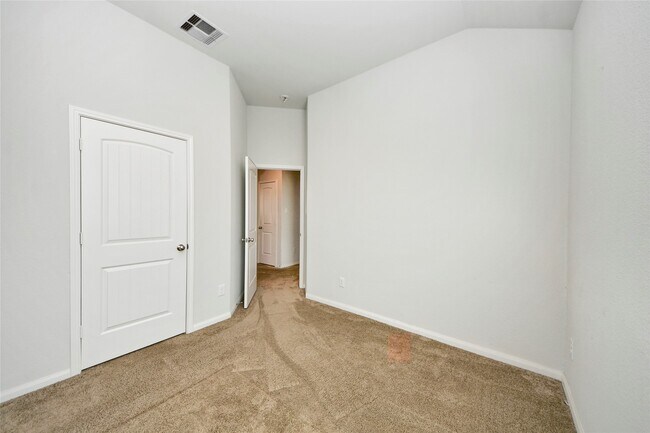 Building Photo - 20043 Poppy Hills Ln