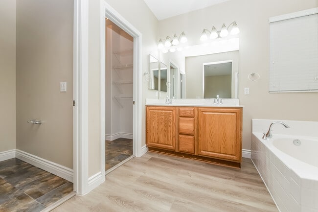 Building Photo - 9041 Boston Springs Ave