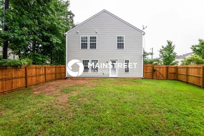 Building Photo - 3 Bedroom Pet-Friendly Home in Charlotte, ...