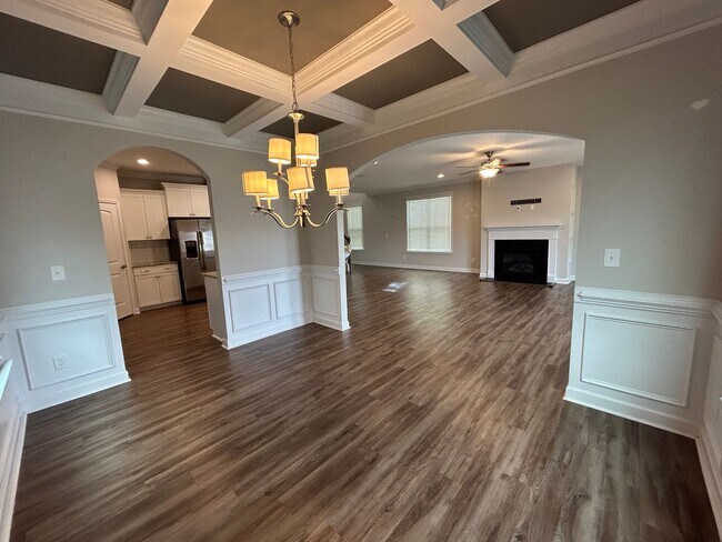 Building Photo - 79 Mornington Pl