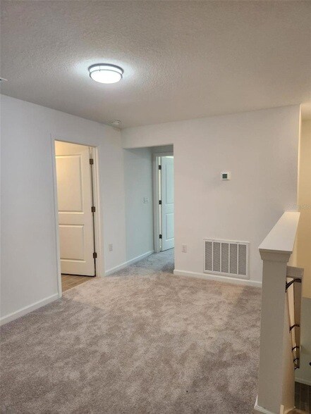 Building Photo - 3371 SE 37th Ave Rd