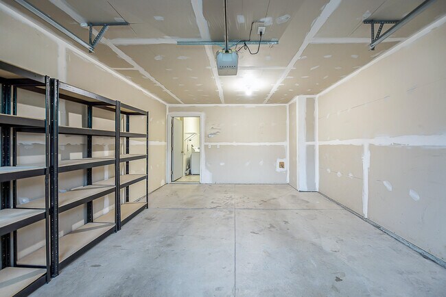 Building Photo - 6385 Conifer Dr