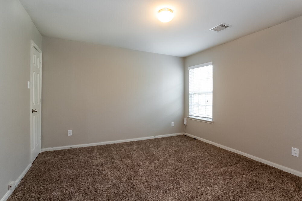 Building Photo - 21815 Octavia Way