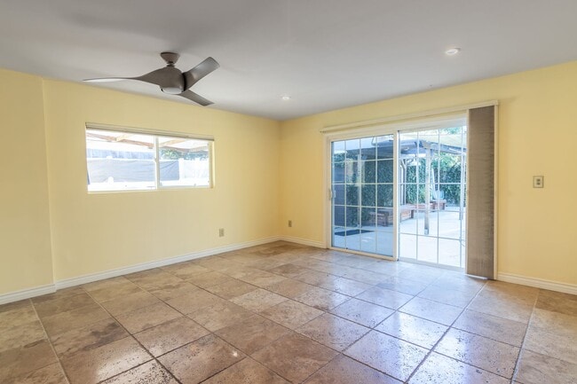 Building Photo - 6641 Murietta Ave