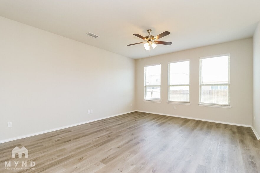 Building Photo - 6209 Jackstaff Dr