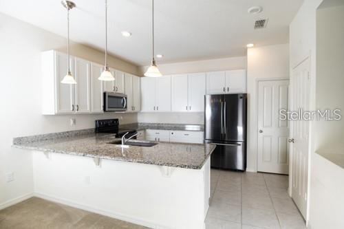 Building Photo - 3581 Dovetail Ave