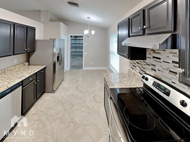 Building Photo - 13225 Early Run Ln