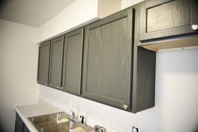 Building Photo - Updated 3BR house in Taylor Berry Neighbor...