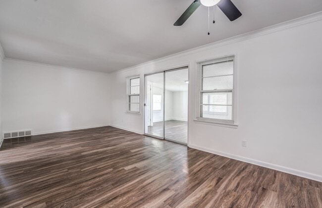 Building Photo - Bright, Comfortable 3BR/2BA Home in East Memphis — 1,400 Sq Ft!