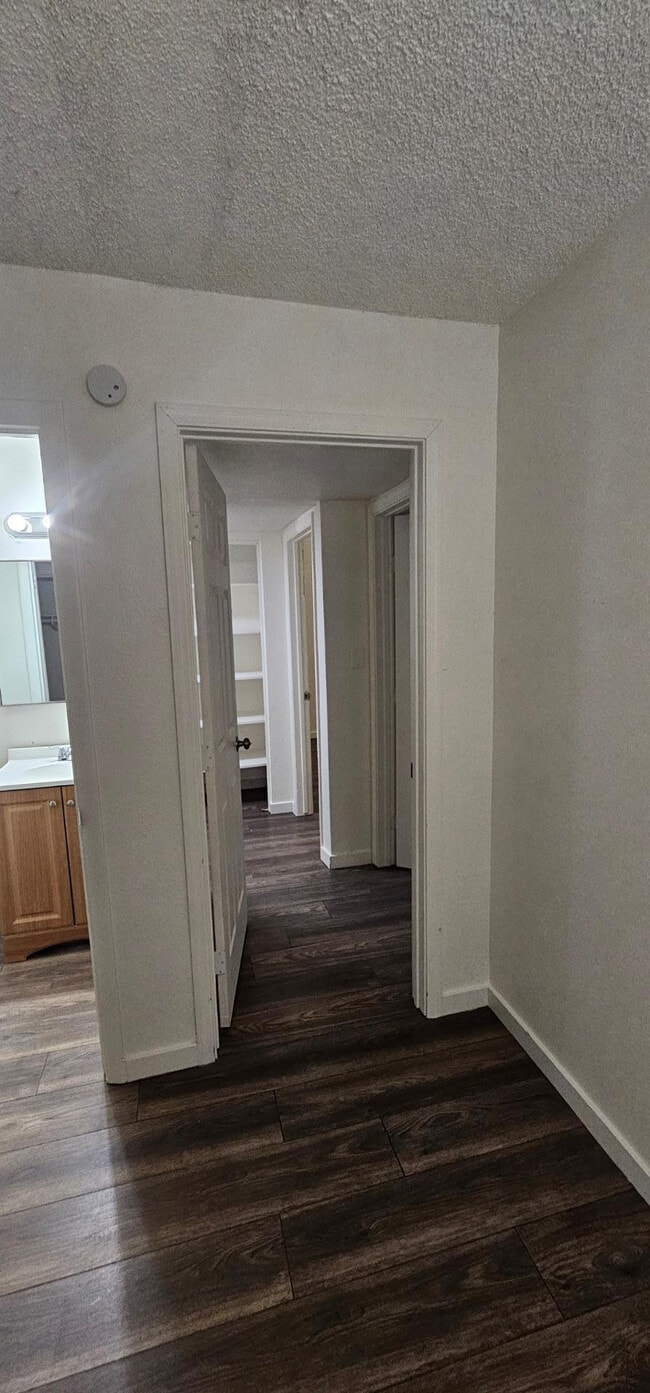 Building Photo - 2658 N 43rd Ave