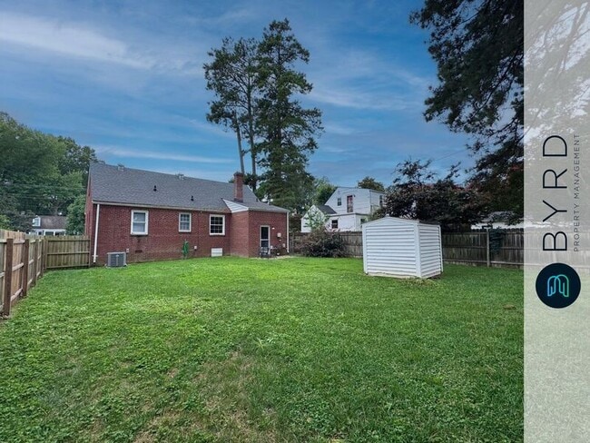 Building Photo - 5018 Patterson Ave