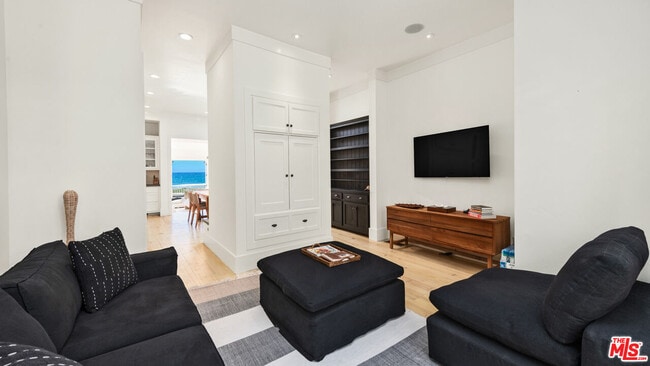 Building Photo - 30718 Pacific Coast Hwy