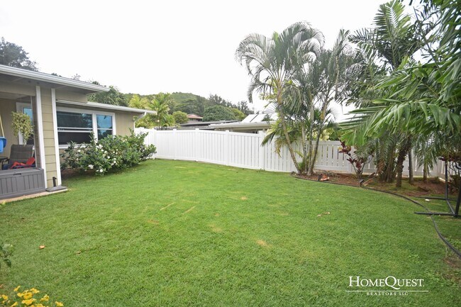 Building Photo - Kailua SFH in Kaelepulu School District 3/2+ Den, AC and Pet friendly!  $5250/mo