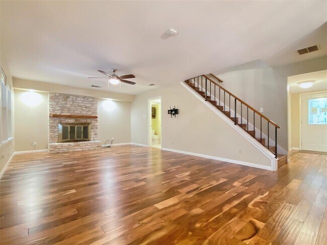 Building Photo - 8303 Alabama Dr