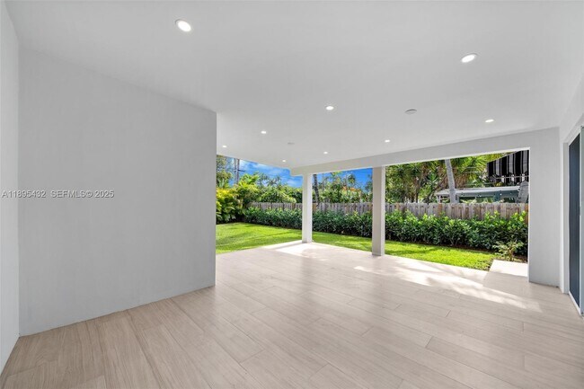 Building Photo - 1617 Washington St