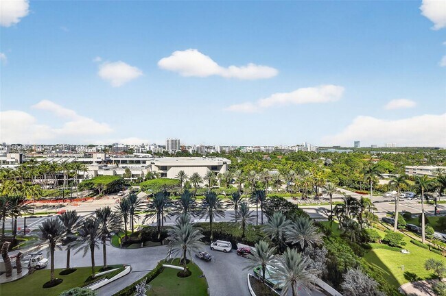 Building Photo - 9705 Collins Ave
