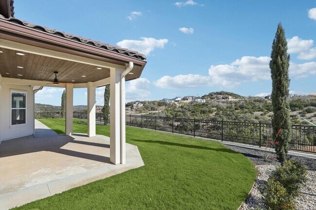 Building Photo - 10014 Ivory Canyon