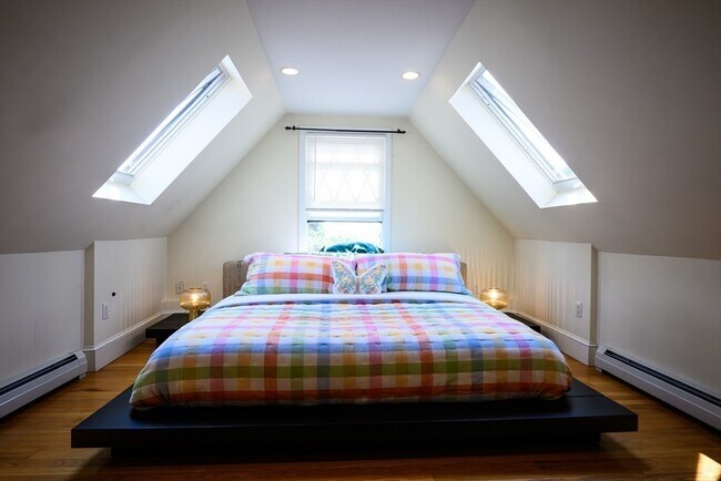 Building Photo - 4 Phillips Rd